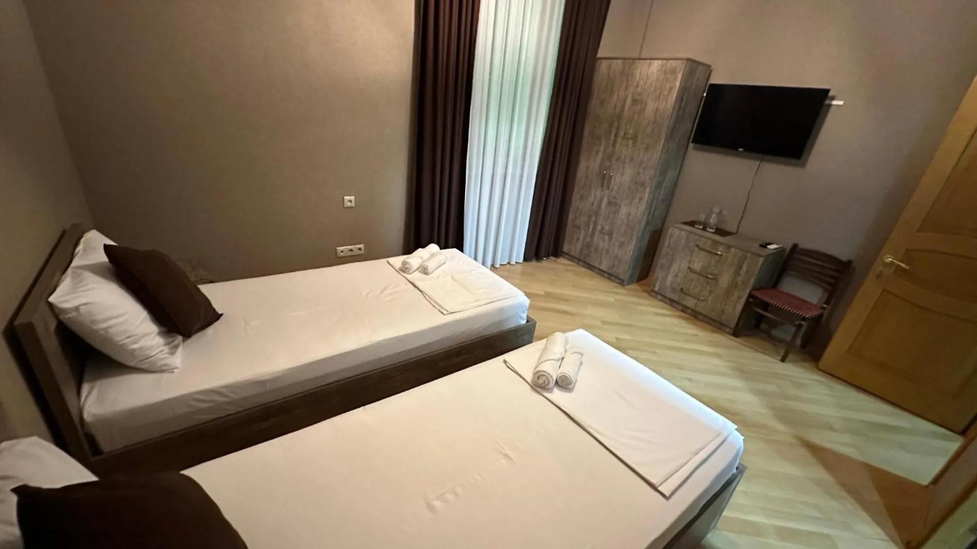 Hotel Garriott Tbilissi 0*,  Géorgie